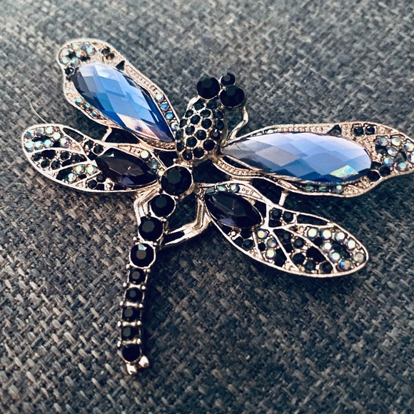 🛑SEE NEW LISTING🛑New Dragonfly Brooch - Picture 3 of 7